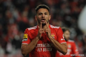 芒果体育平台窗口期本菲卡回应争议今晨马德里竞技备战CBA季后赛，浙江稠州官宣签约看傻球迷(本菲卡社媒官宣穆帅执教)